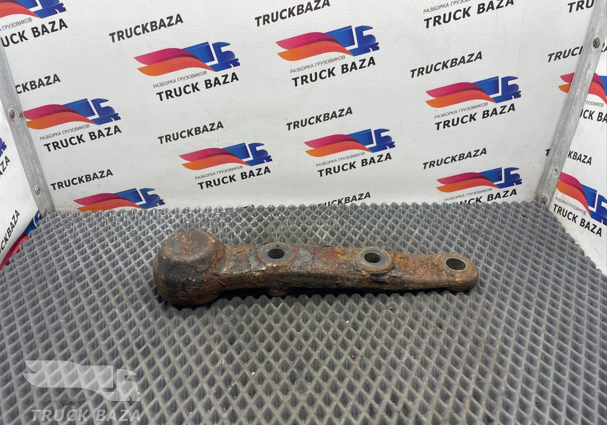 1694973 Кронштейн торсиона кабины для Daf XF105 (с 2005)