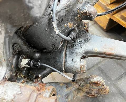 1895928 Кулак поворотный правый для Scania 4-series S (с 1995 по 2007)