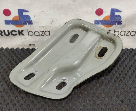 9606890742 Кронштейн торпедо правый для КАМАЗ