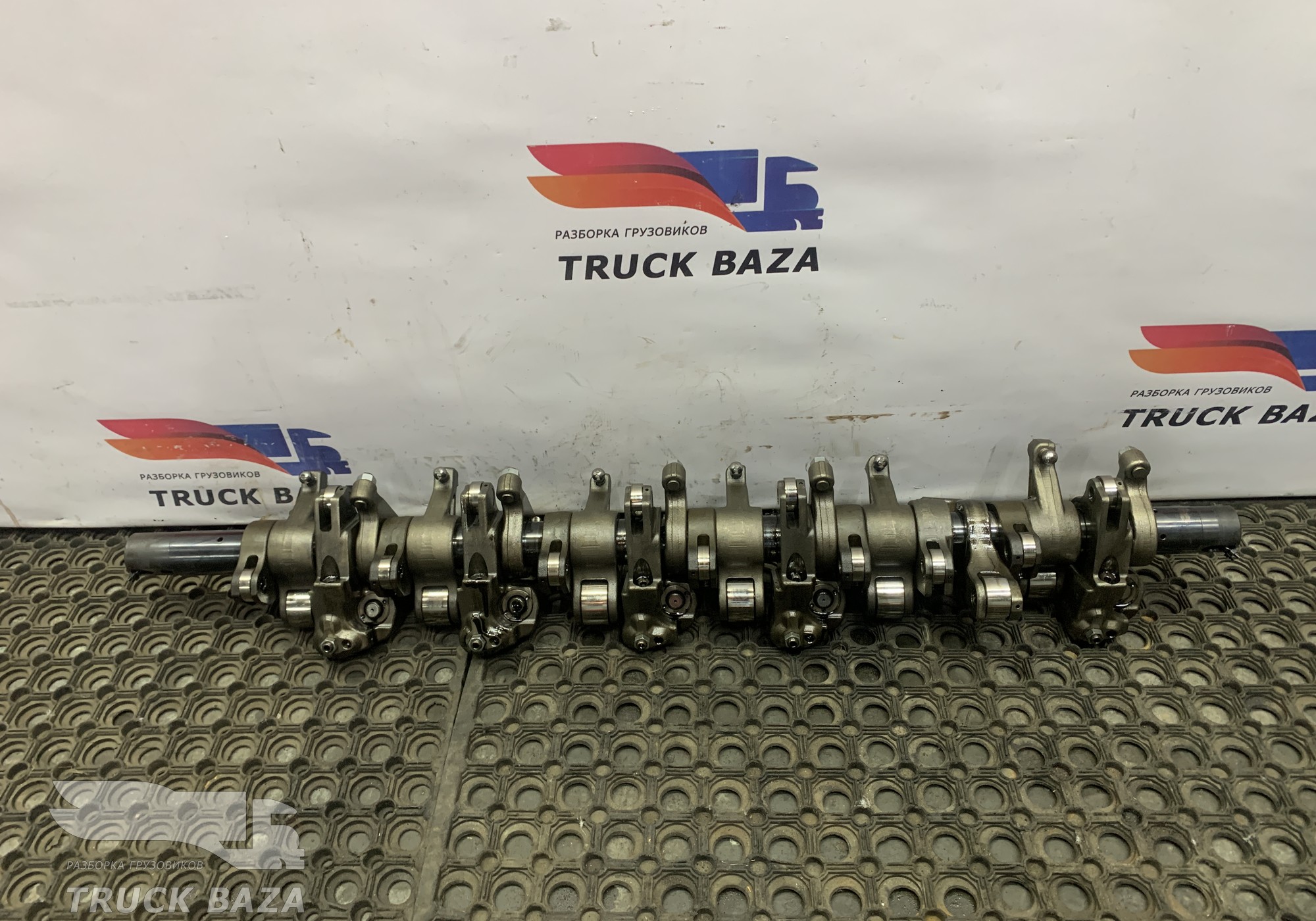 7422224709 Ось коромысел DTI13