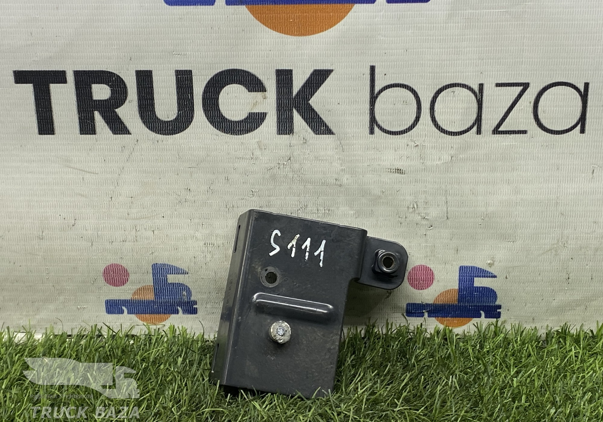 2626069 Кронштейн электропроводки