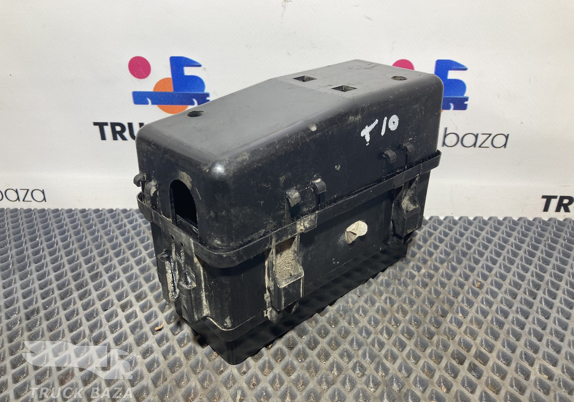 812W254446001 Блок предохранителей для Sinotruk Sitrak C7H