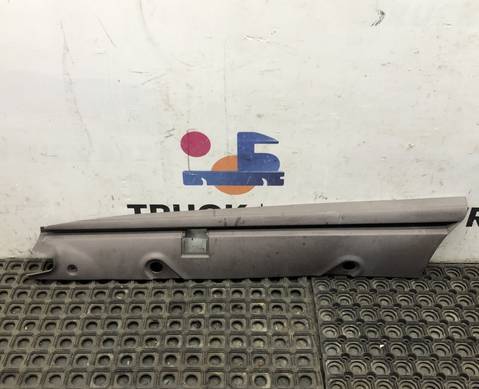 5010290423 Накладка стойки лобового стекла левая для Renault Magnum III E-tech (с 2001 по 2005)