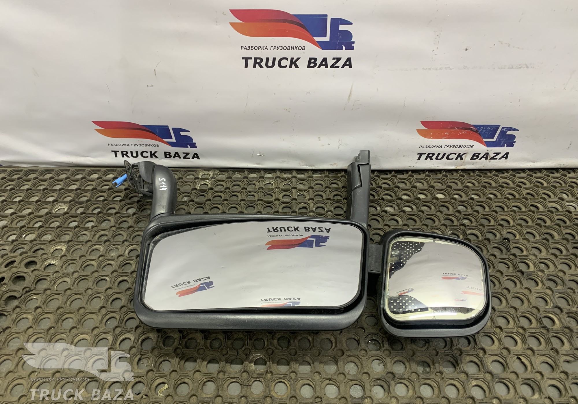 1732783 Зеркало заднего вида боковое правое