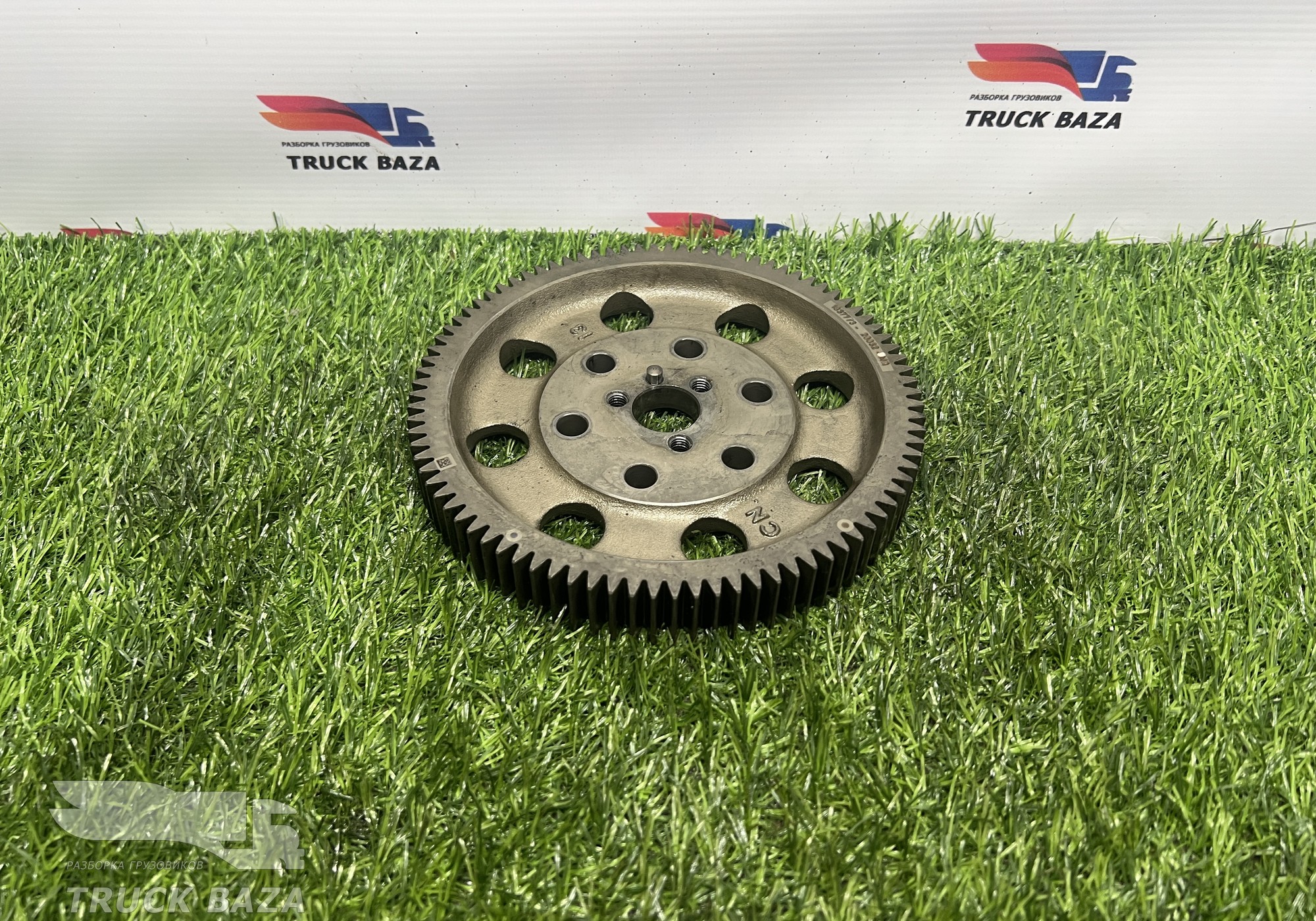 1837773 Шестерня распредвала