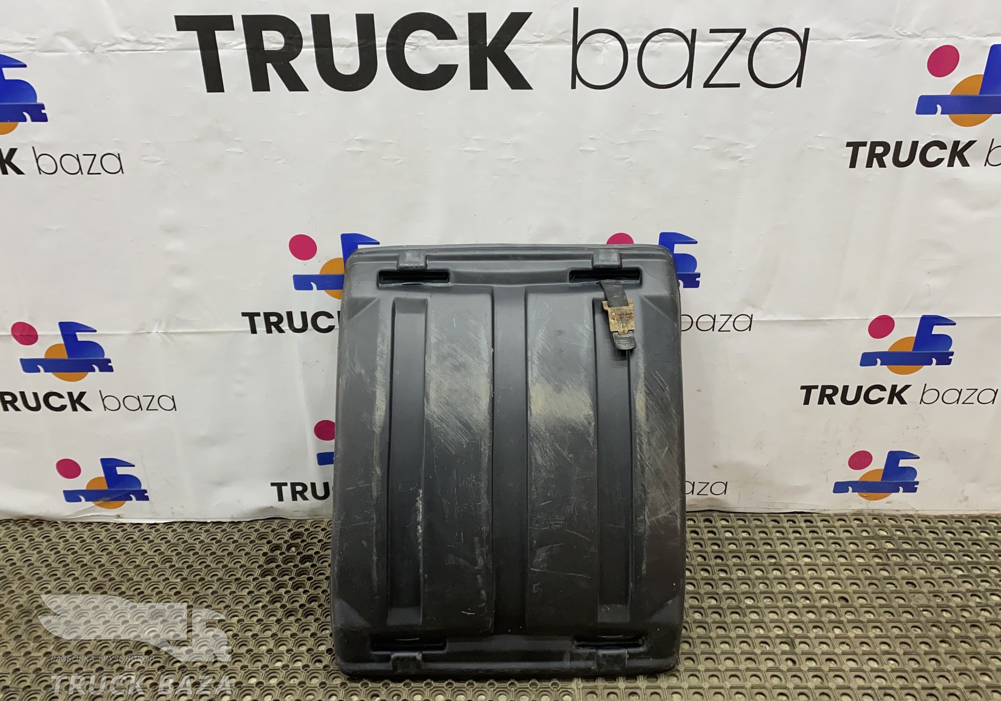 5460840400950 Крыло заднее верхняя часть для КАМАЗ 5490 (с 2013)