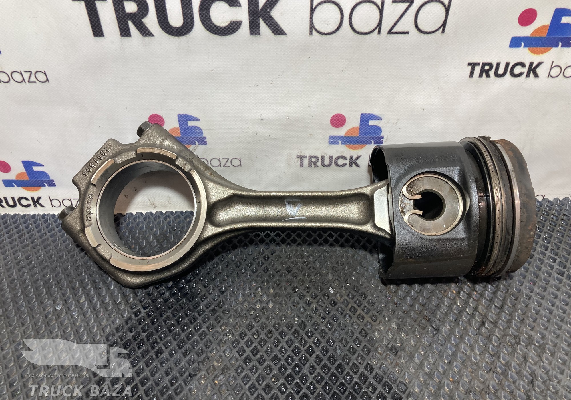 1865030 Поршень с шатуном для Daf XF105 (с 2005)