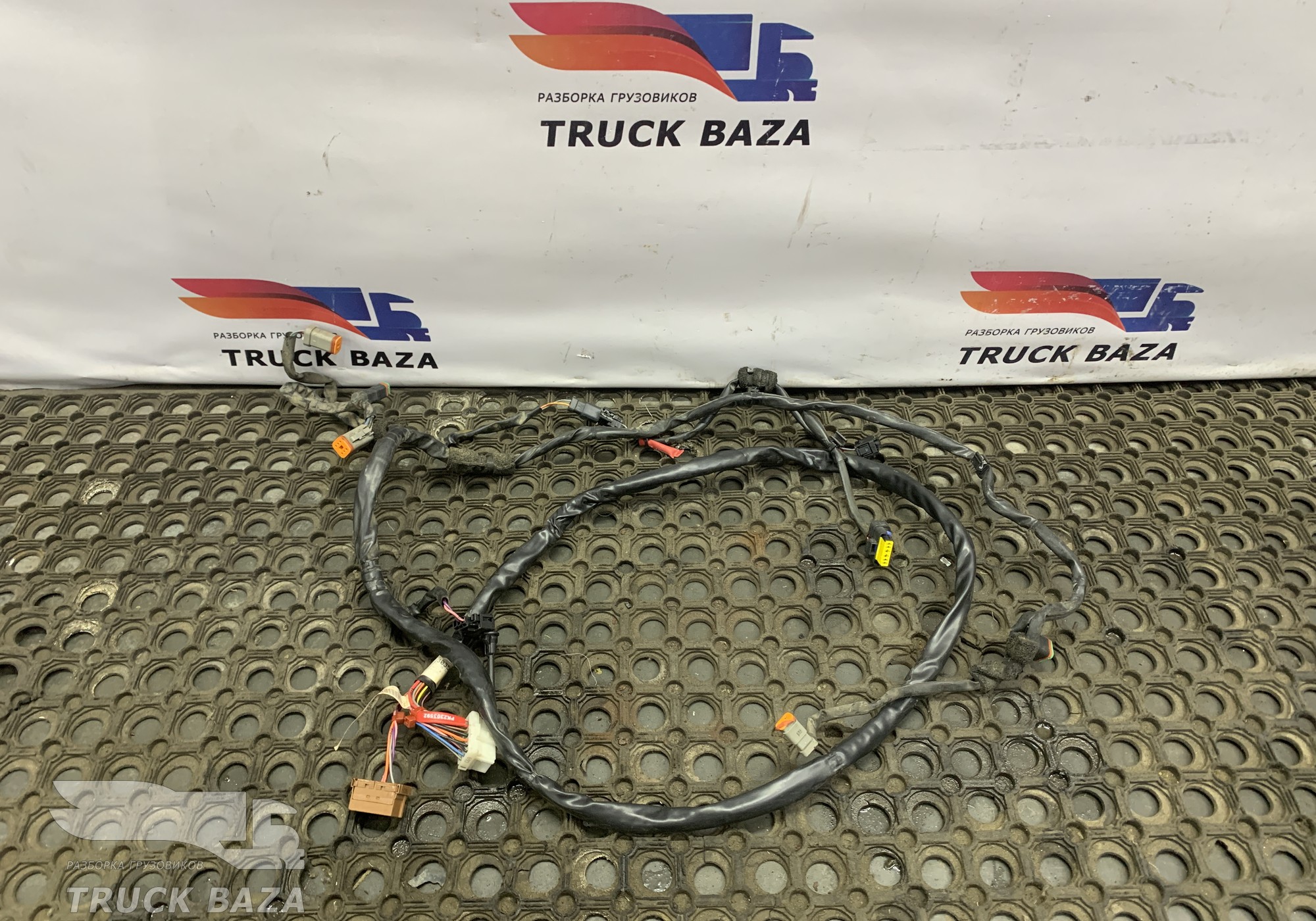 2303592 Проводка отопителя