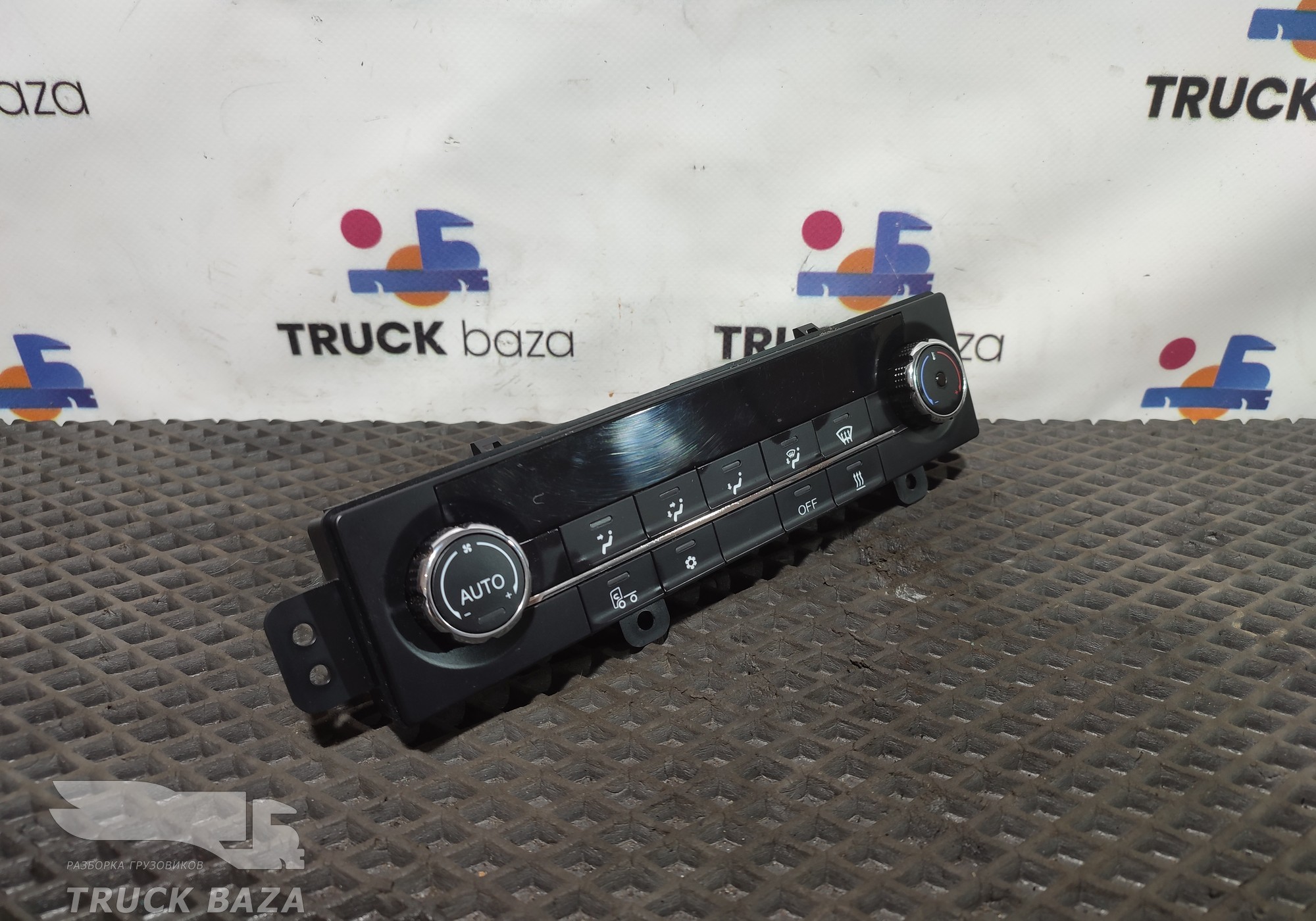 8112010GB83C00 Блок управления отопителем для Faw JH6