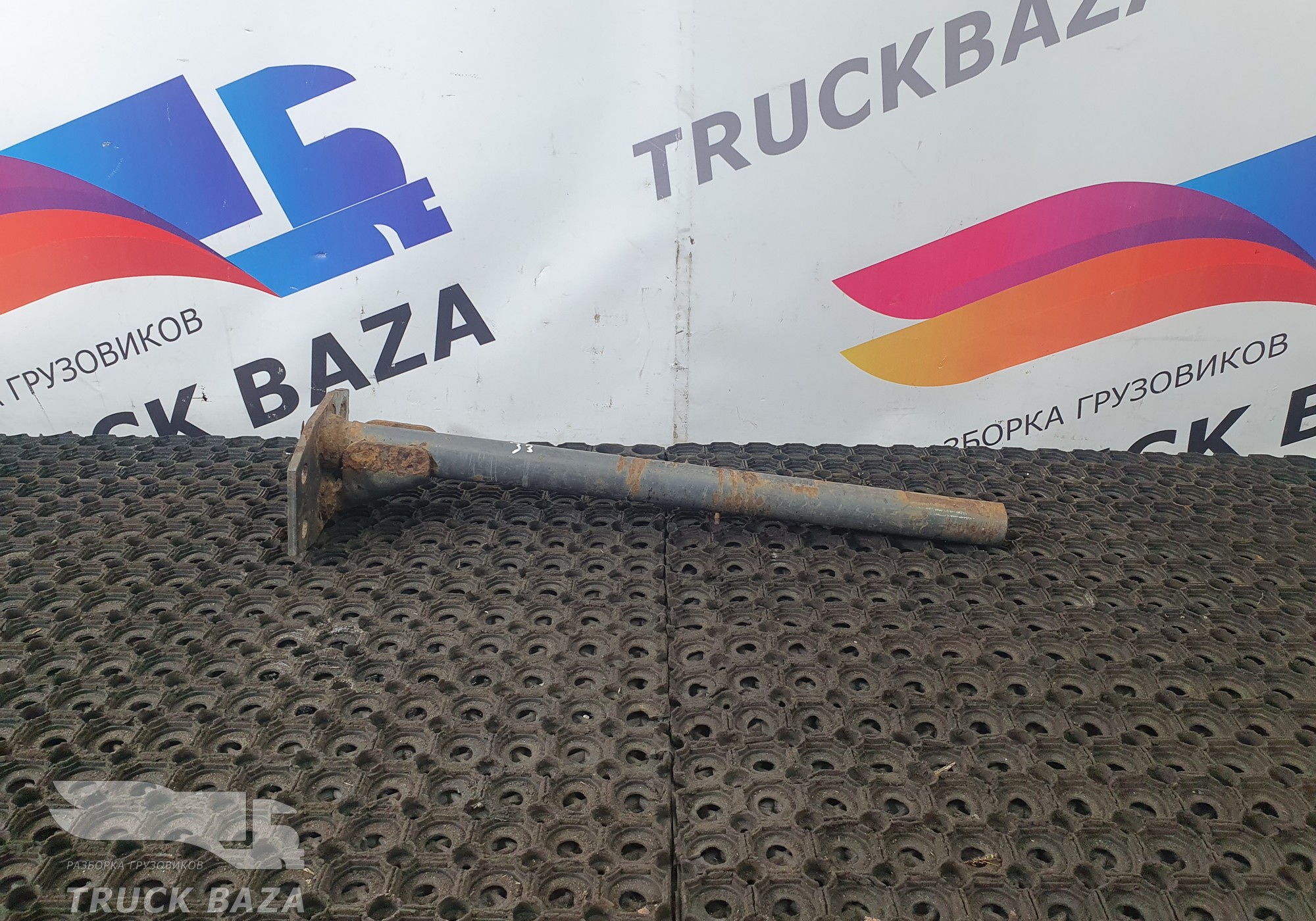 5010237676 Кронштейн крепления крыла для Renault