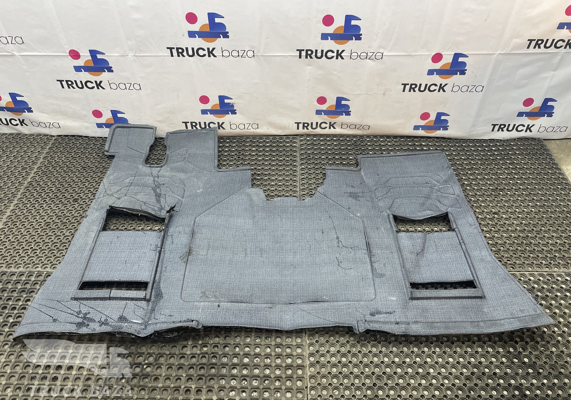 549015109015 Покрытие напольное для КАМАЗ 54901