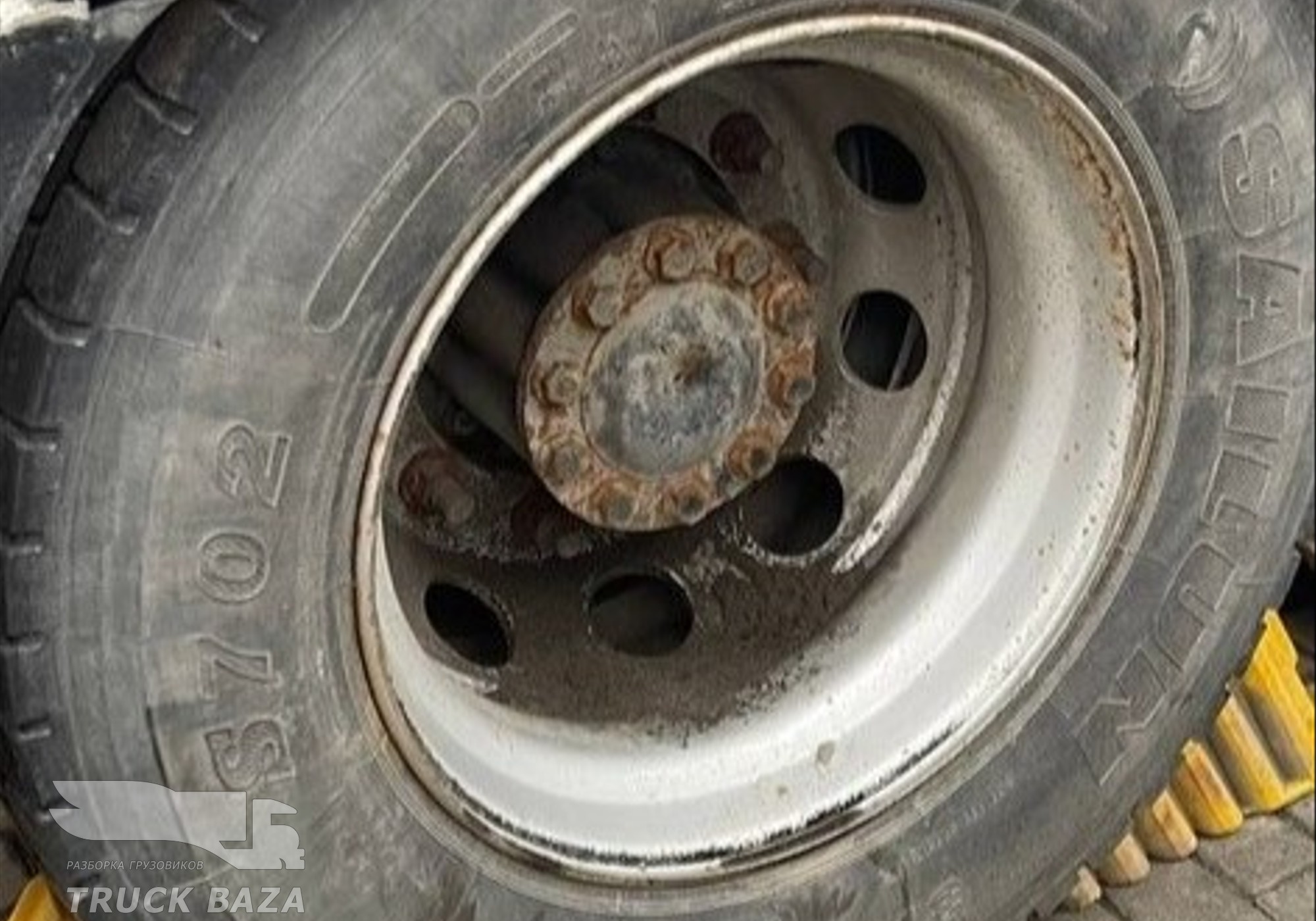 Шина в сборе с диском для КАМАЗ 54901