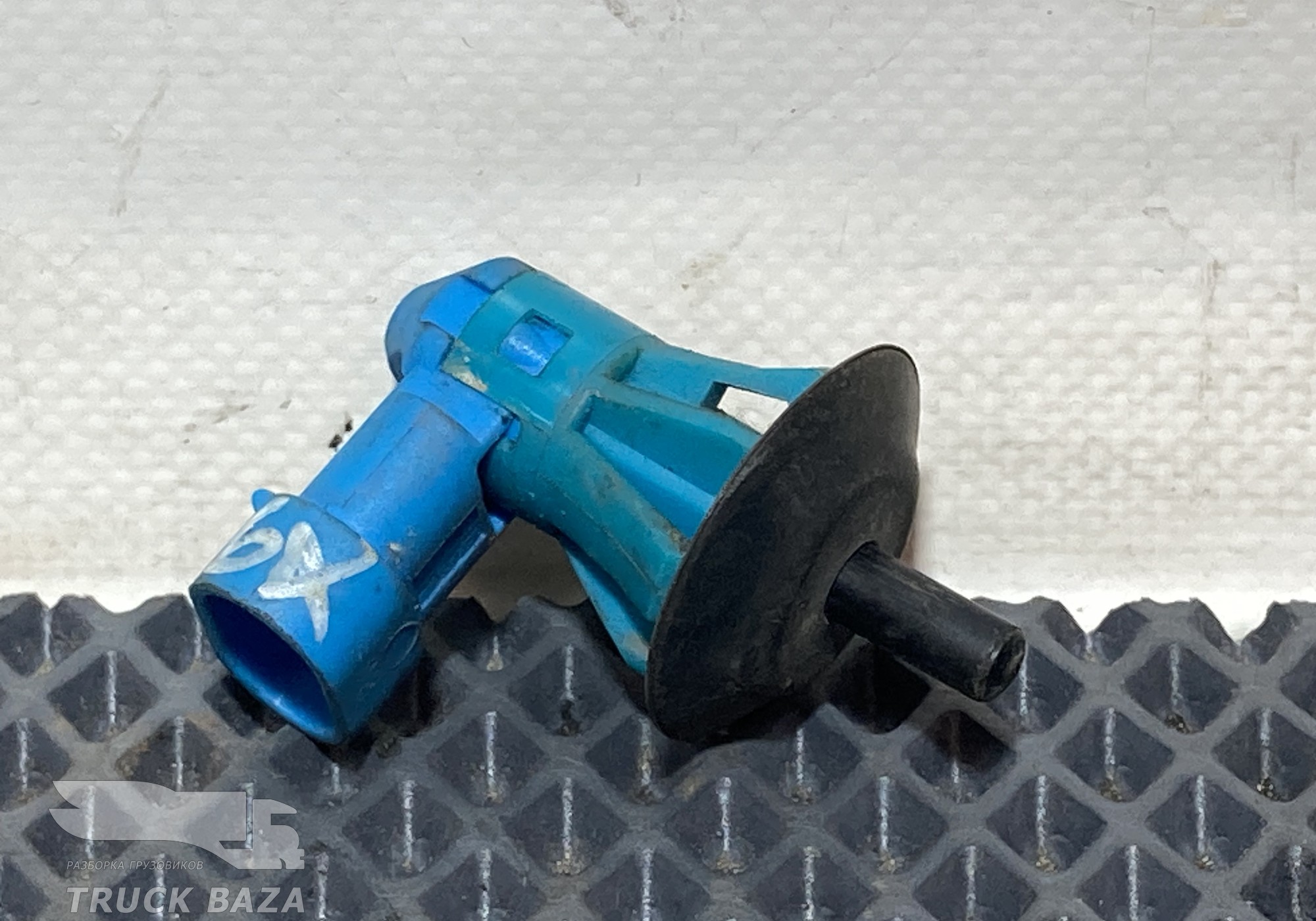 1607309 Выключатель концевой