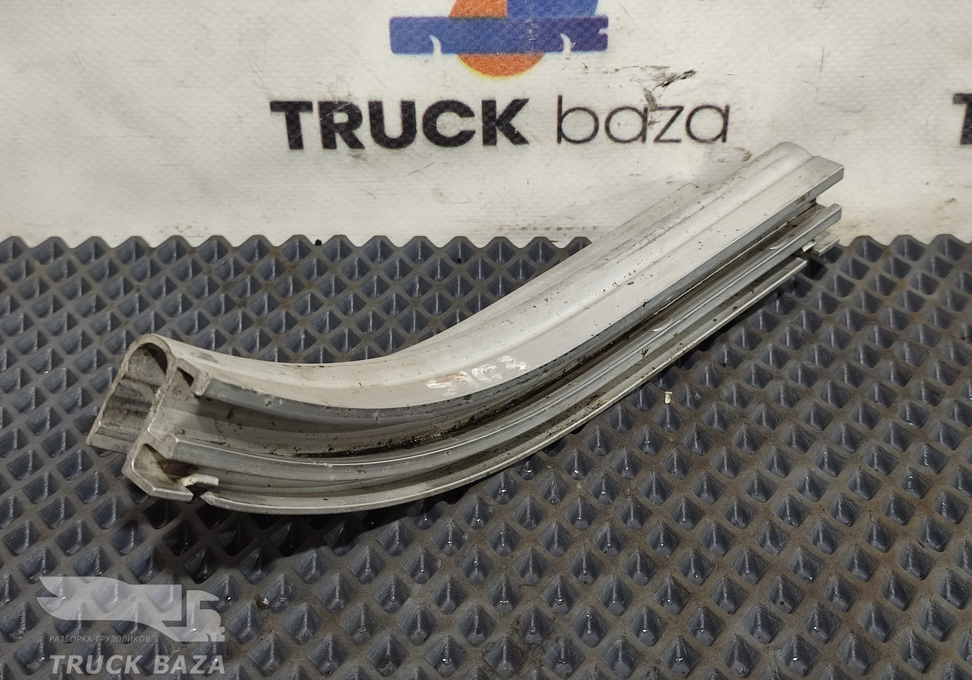 1892656 Кронштейн масляного щупа для Scania 4-series