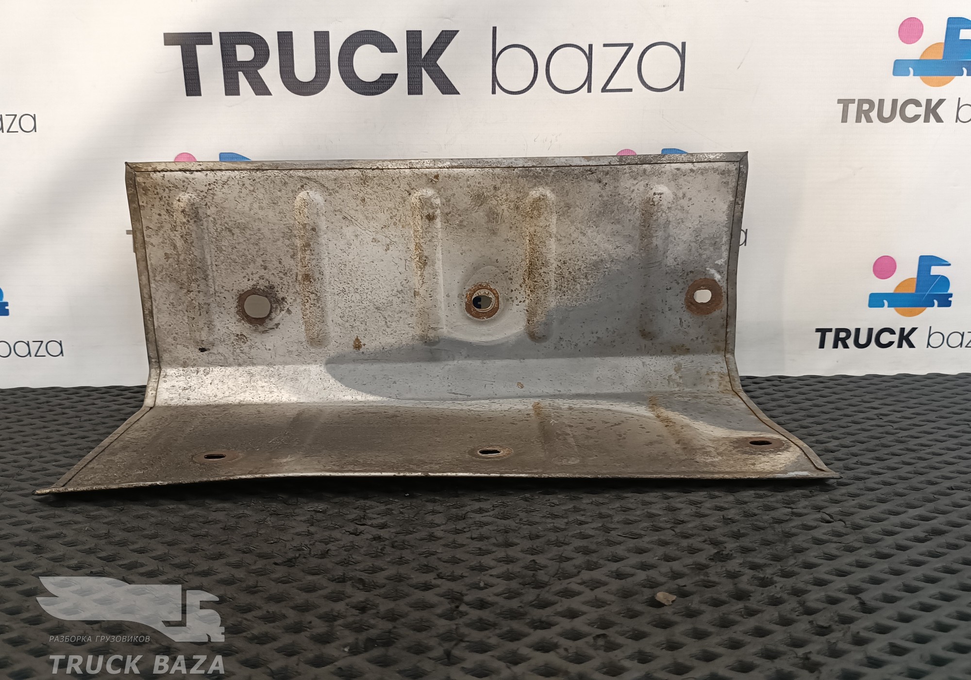 VG2600111142 Защита выпускного коллектора для Sinotruk Howo HW76