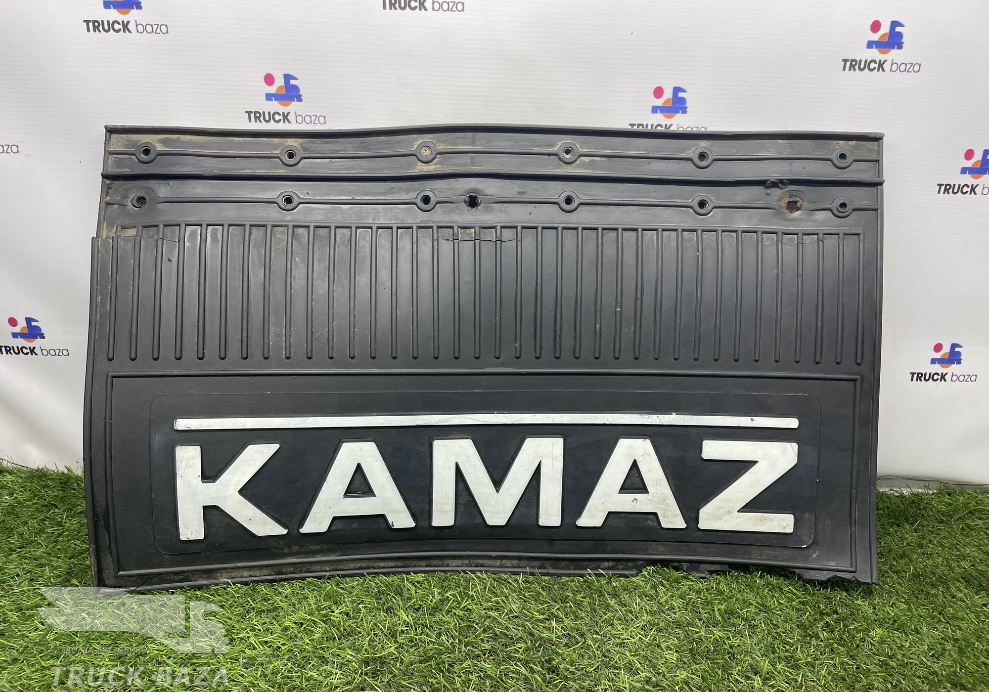 KM600360 Брызговик задний