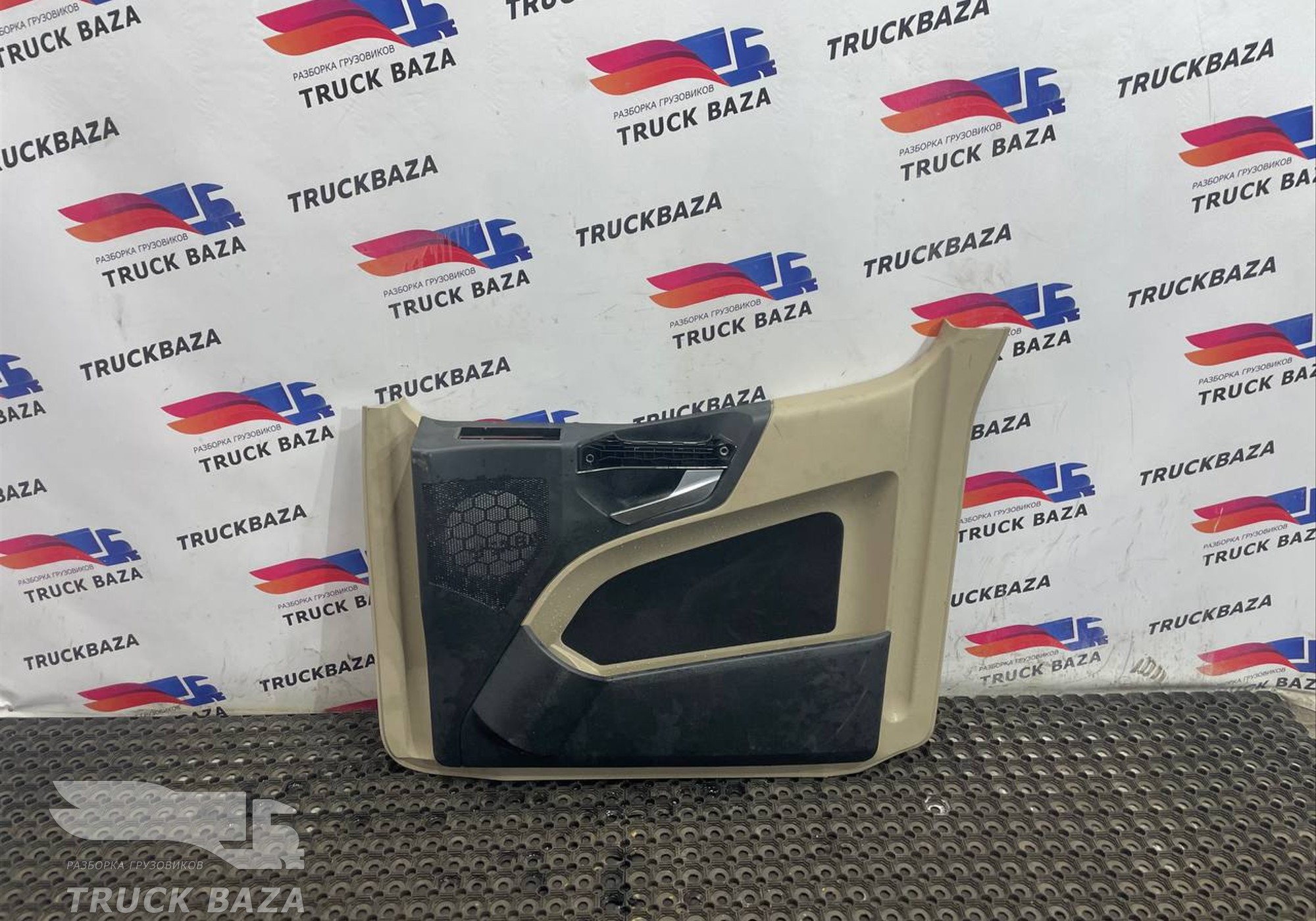 A9607276578 Обшивка двери правой для Mercedes-Benz Actros New Actros MP4 (с 2011)