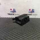 5010353399 Кронштейн капота