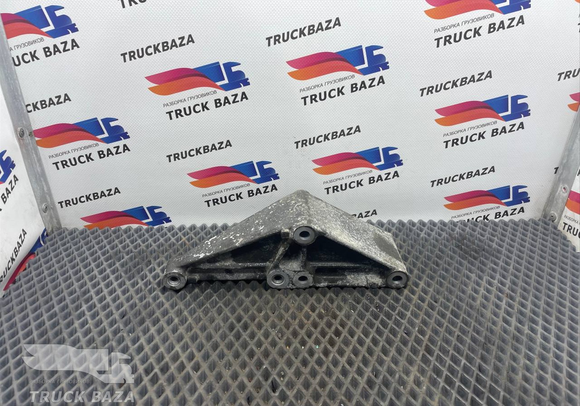 1653294 Кронштейн патрубка интеркулера для Daf XF105 (с 2006 по 2020)