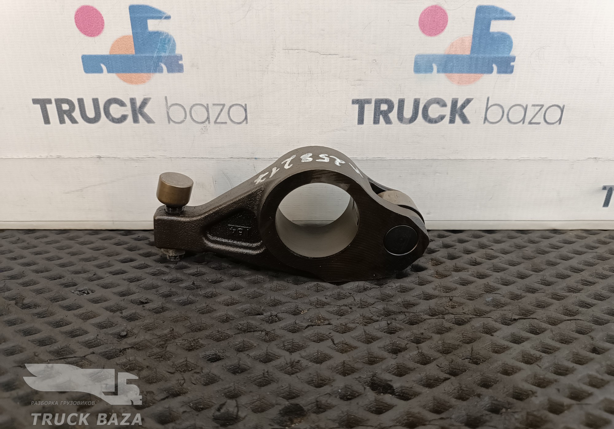 21881494 Рокер впускной для Renault T