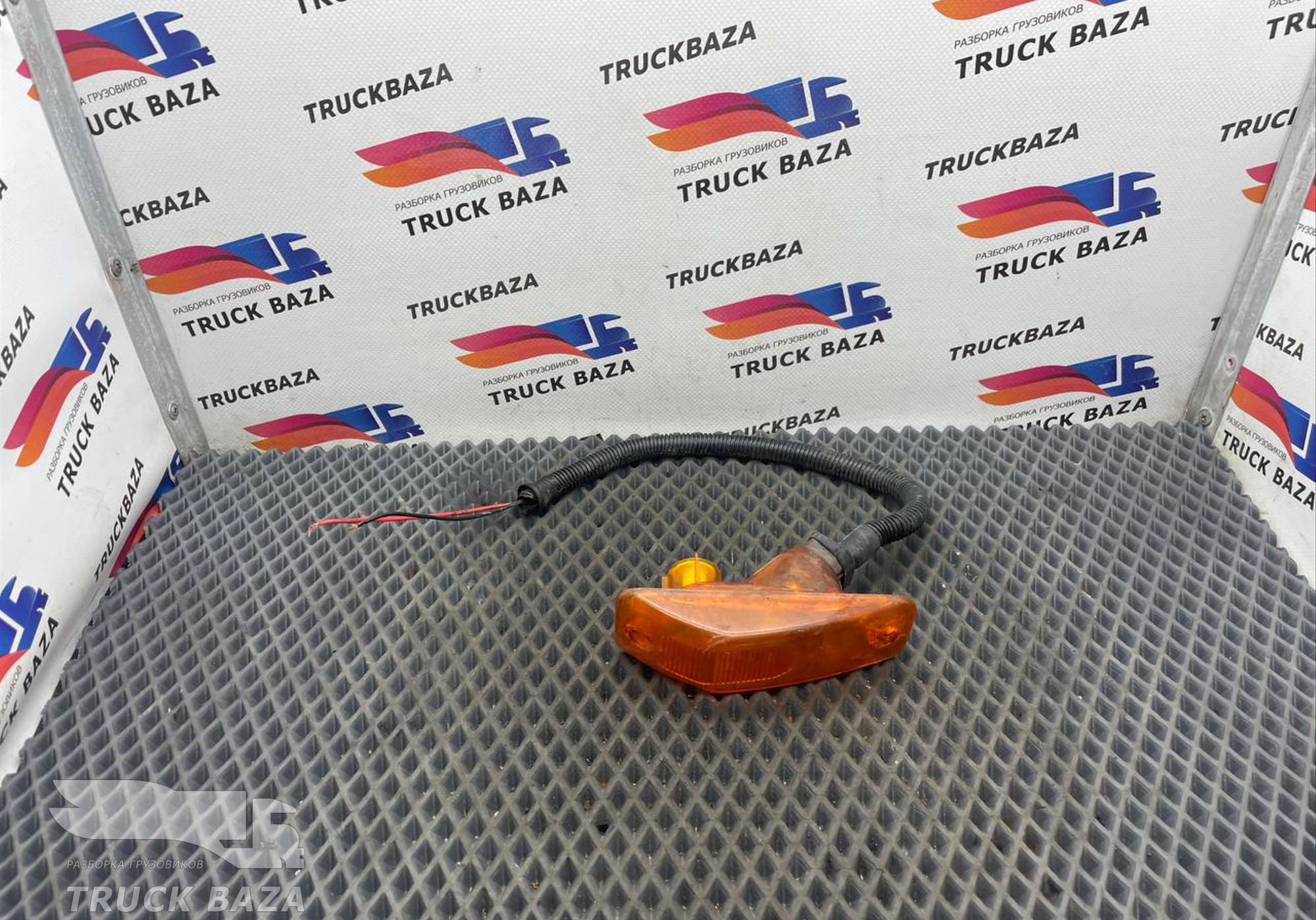 1815754 Указатель поворота для Daf XF105 (с 2005)