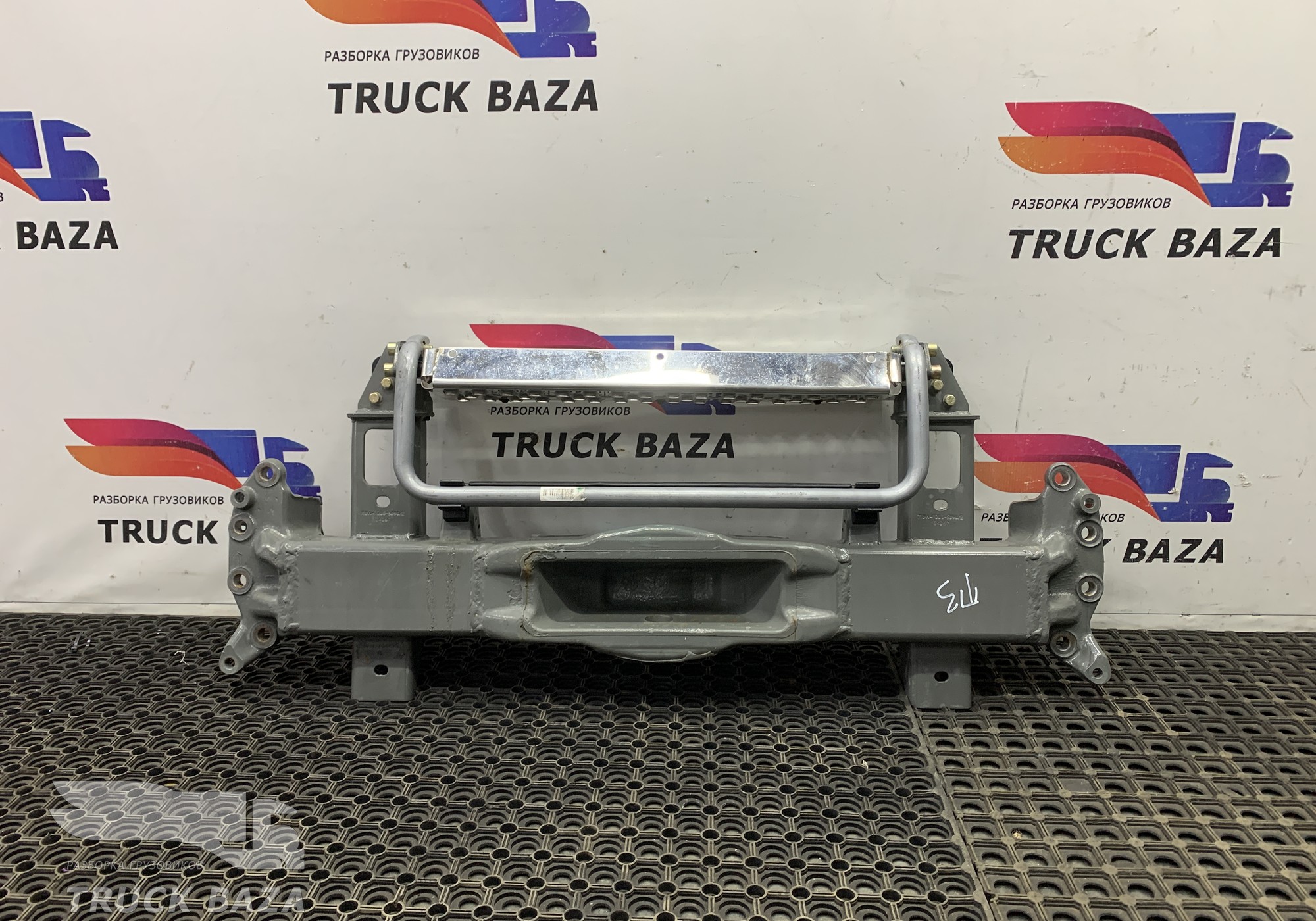 710W412805598 Балка передняя поперечная для Sinotruk Sitrak C7H