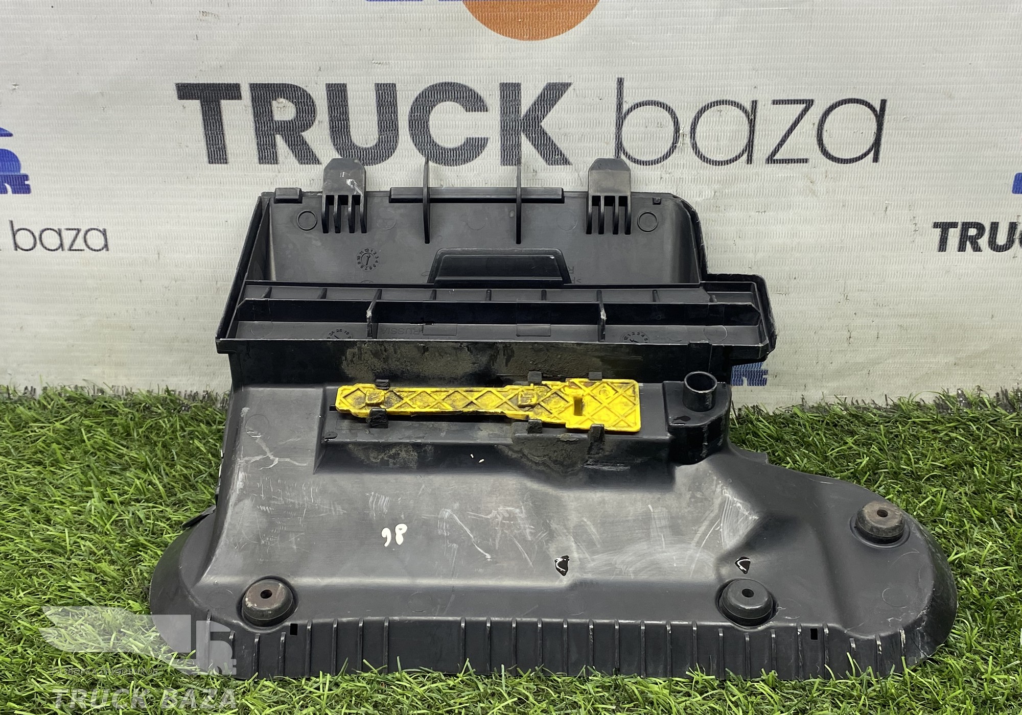 A9608310505 Воздухозаборник корпуса отопителя для КАМАЗ 54901