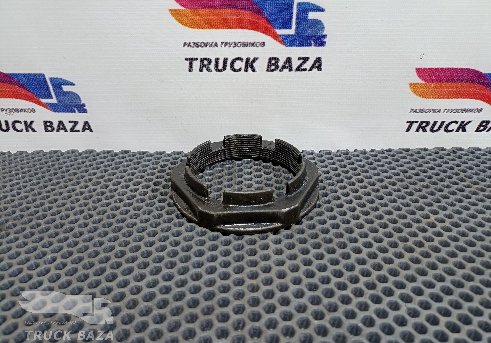1396548 Гайка ступицы задней для Daf 75