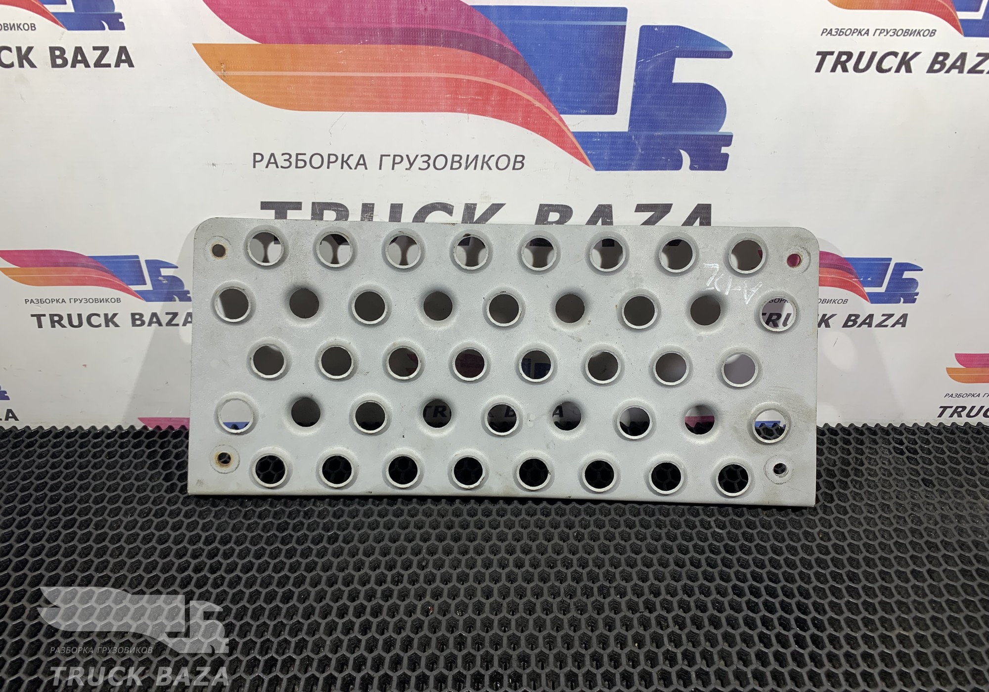 9406660128 Площадка подножки для Mercedes-Benz Axor