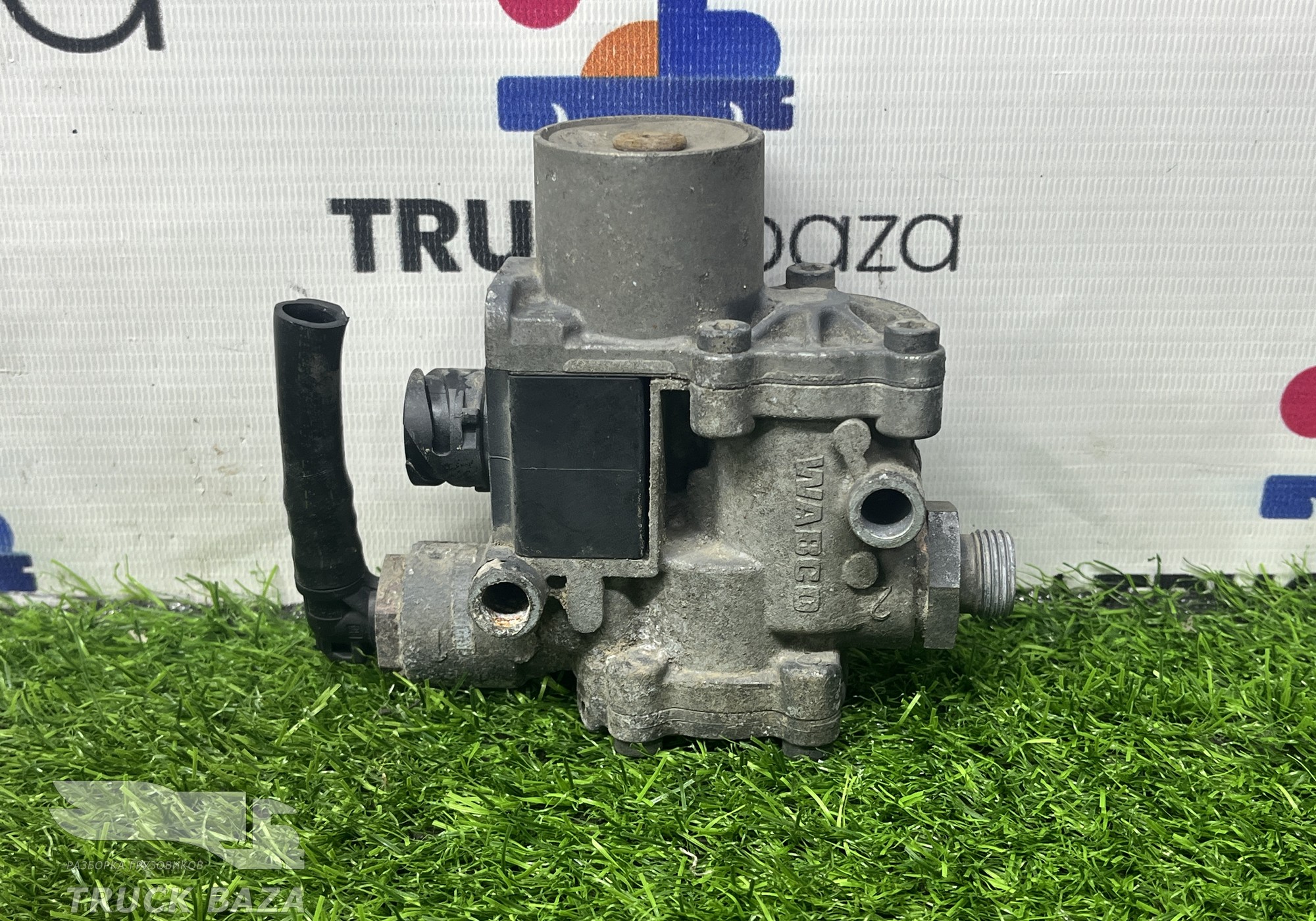 1304635 Кран ABS