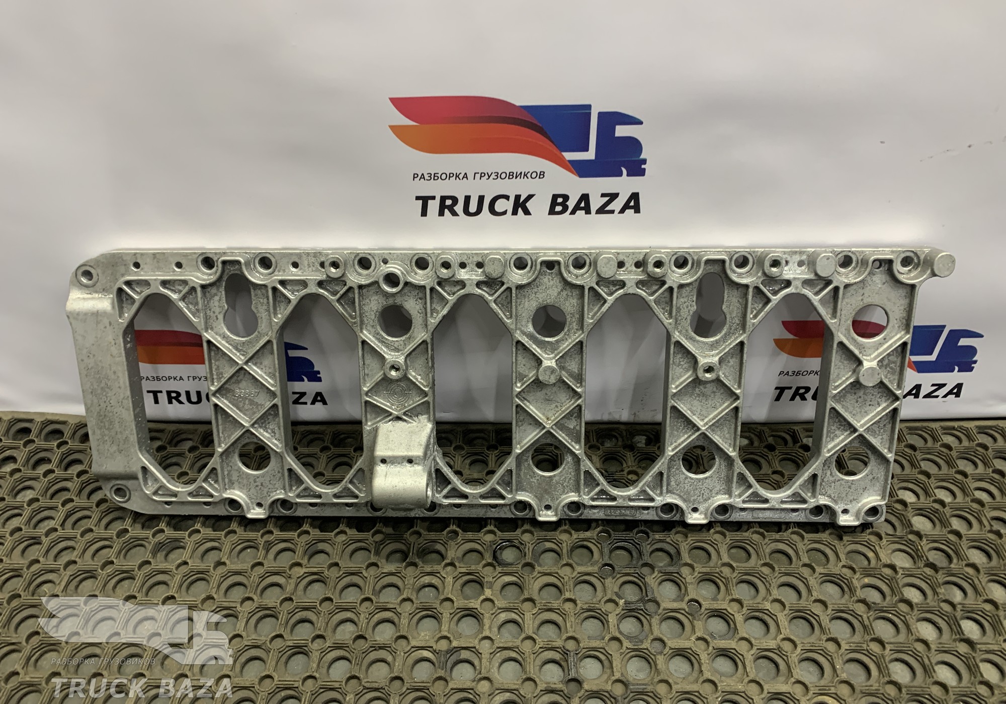 2047422 Плита двигателя для Daf XF106 (с 2012)