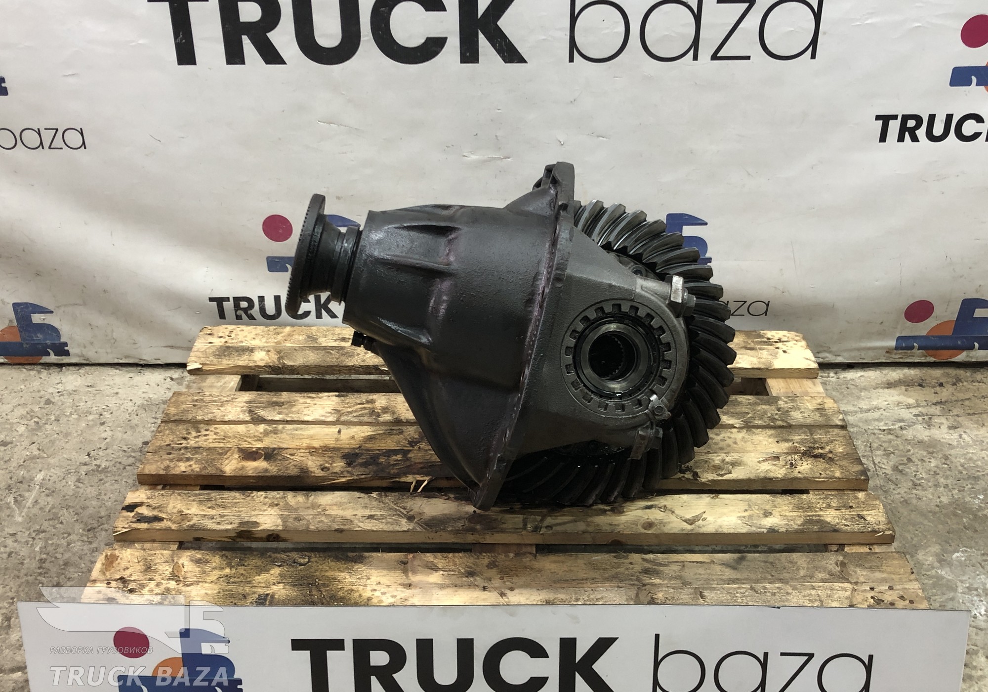 008513292 Редуктор заднего моста HL8 3.15 (41/13) для Mercedes-Benz Actros MP1 (с 1996 по 2003)