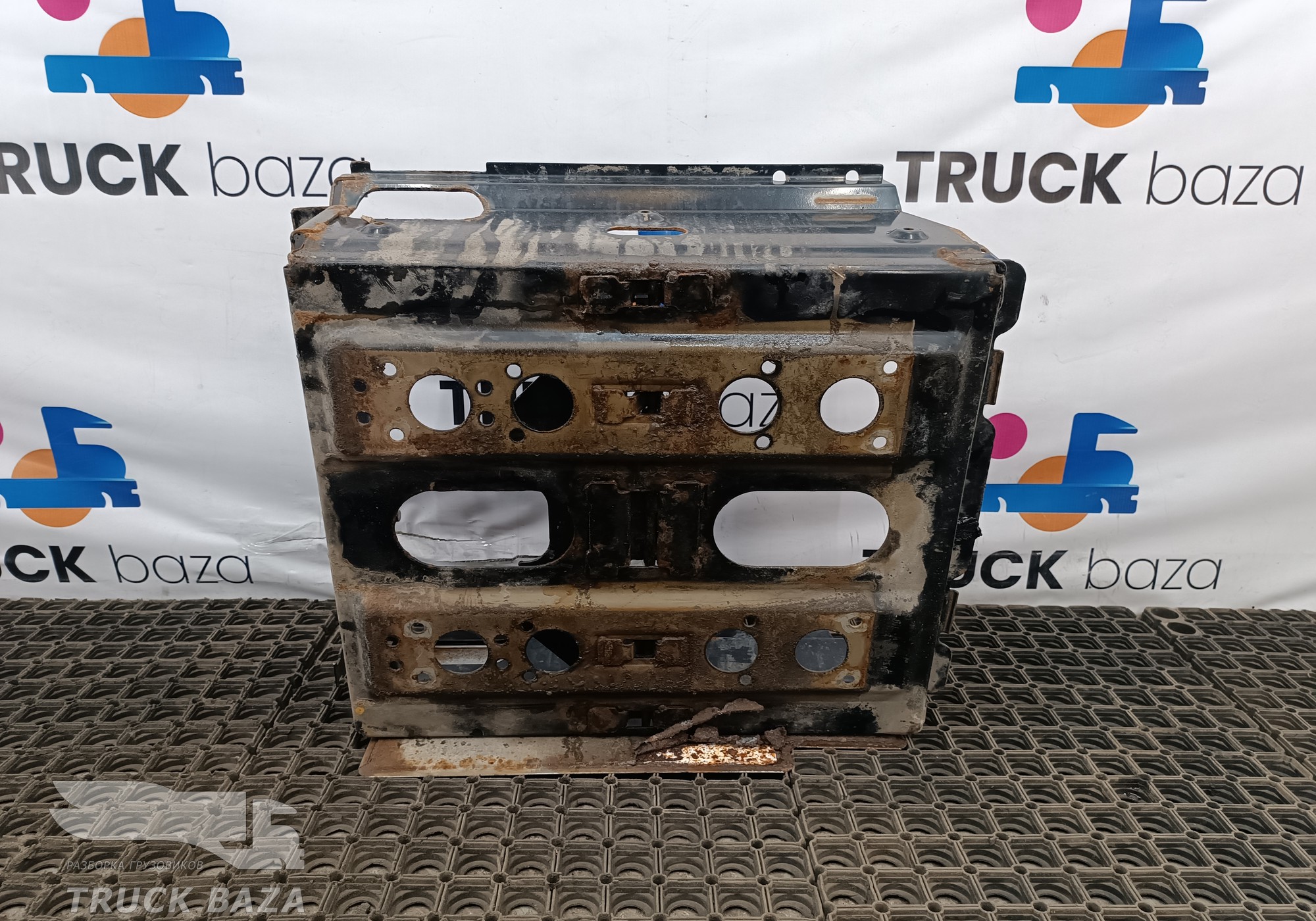 1811967 Ящик АКБ для Daf XF105 (с 2005)