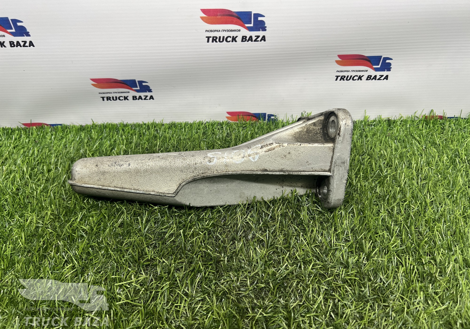 1850648 Кронштейн интеркулера для Scania 5-series