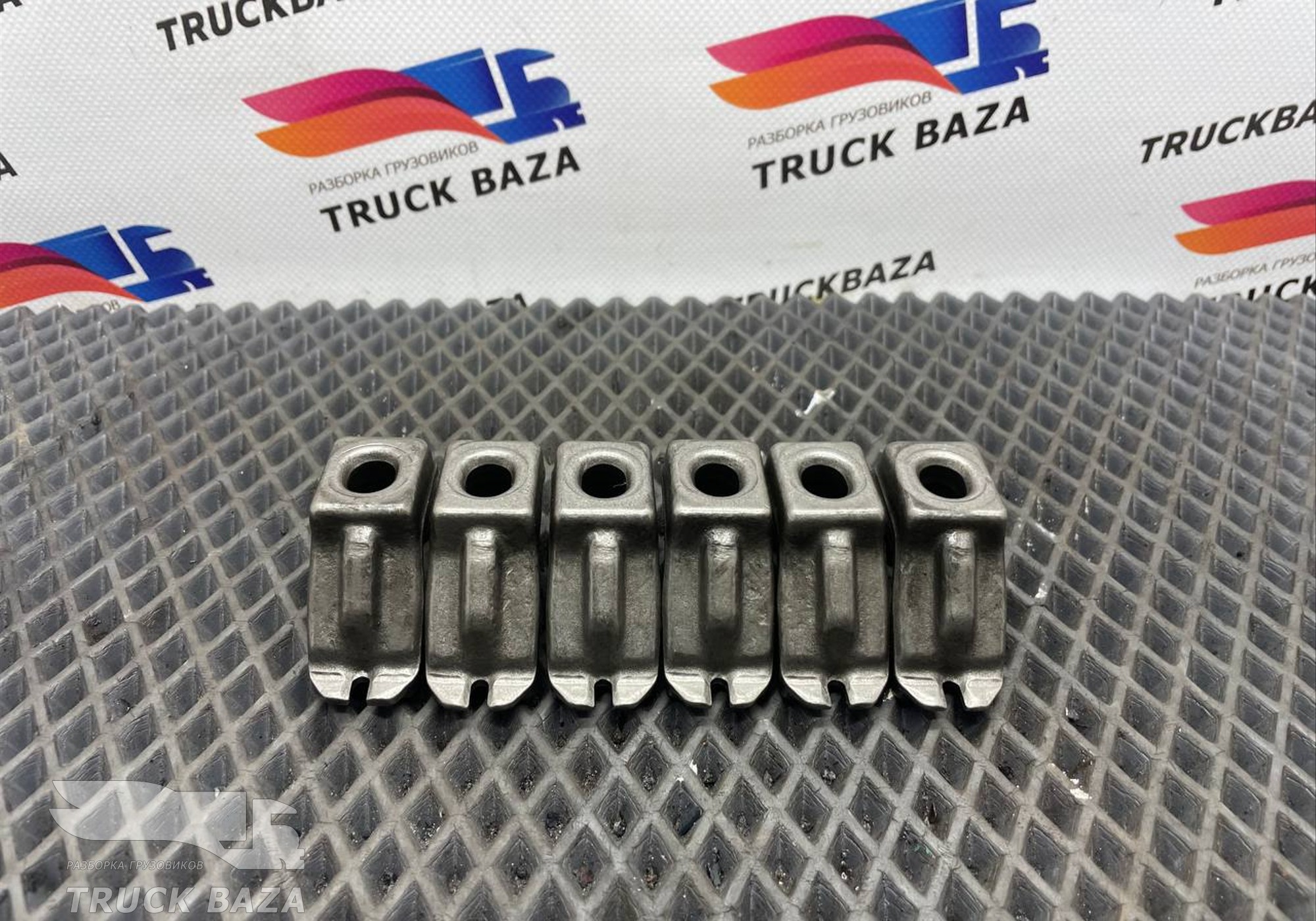 A5410780535 Кронштейн форсунки топливной комплект для Mercedes-Benz Axor III (с 2010)