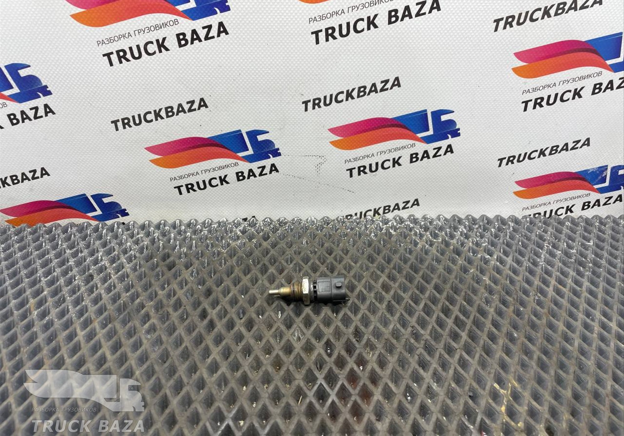 2112272 Датчик температуры для Daf XF106 (с 2012)