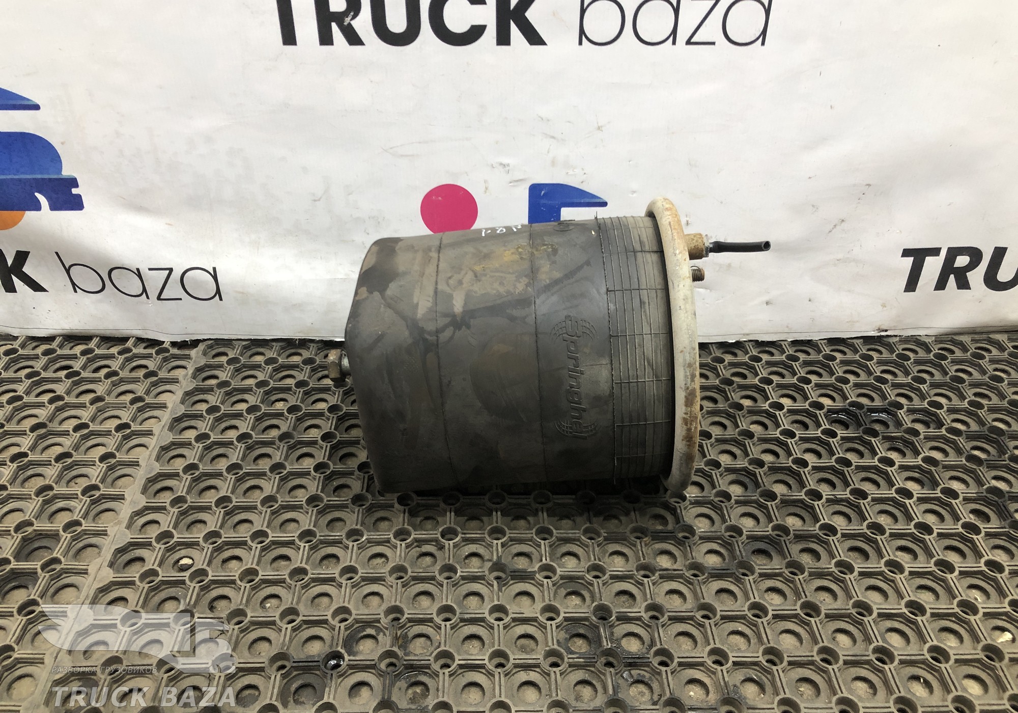 81436010174 Подушка пневмоподвески задняя