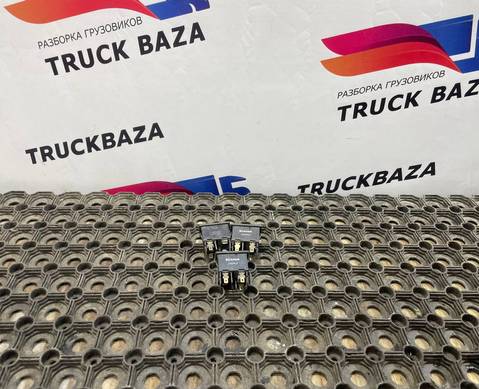 290947 Кнопка стеклоподъемника для Scania 2-series R (с 1980 по 1989)