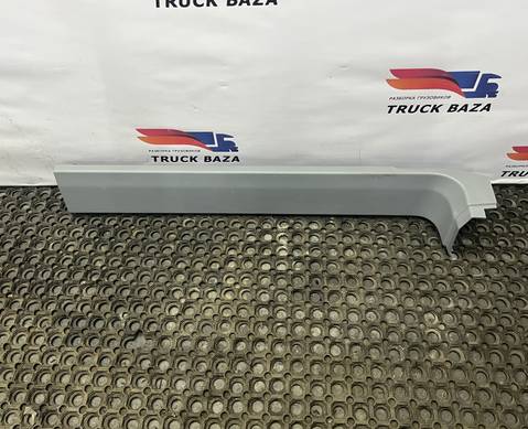 82578166 Накладка салона правая для Renault T (с 2013)