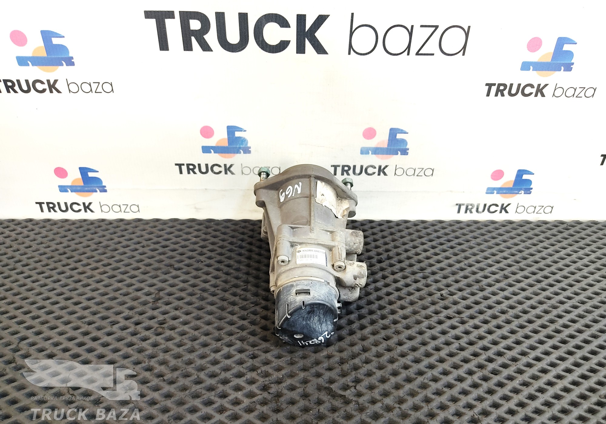 81521306298 Кран тормозной главный для Man TGS I (с 2007)