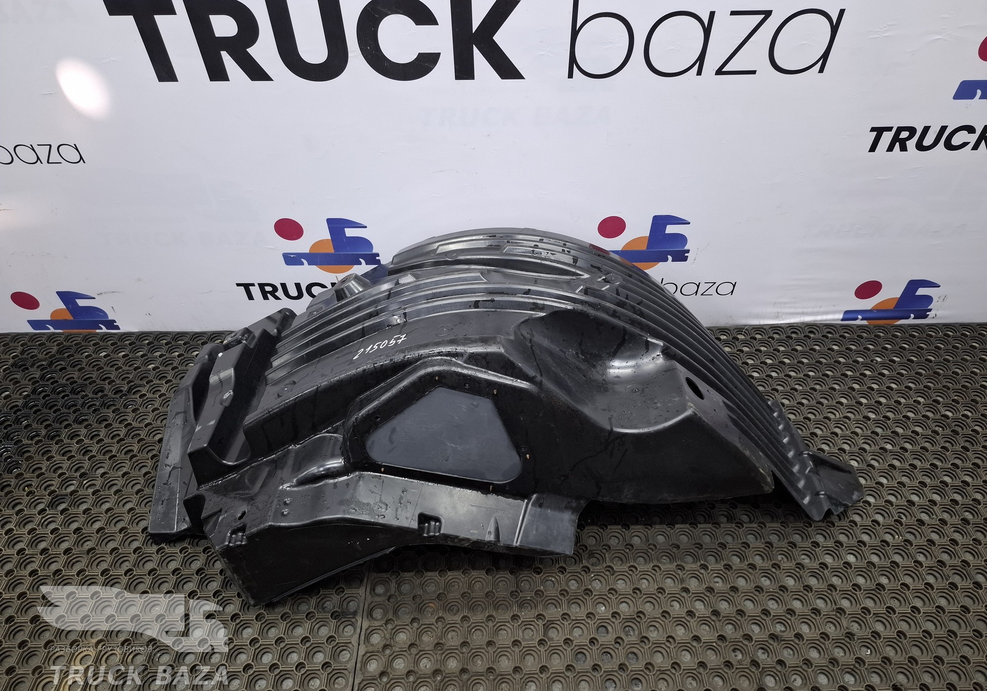 81612300363 Крыло переднее левое передняя часть для Man TGS II (с 2012)