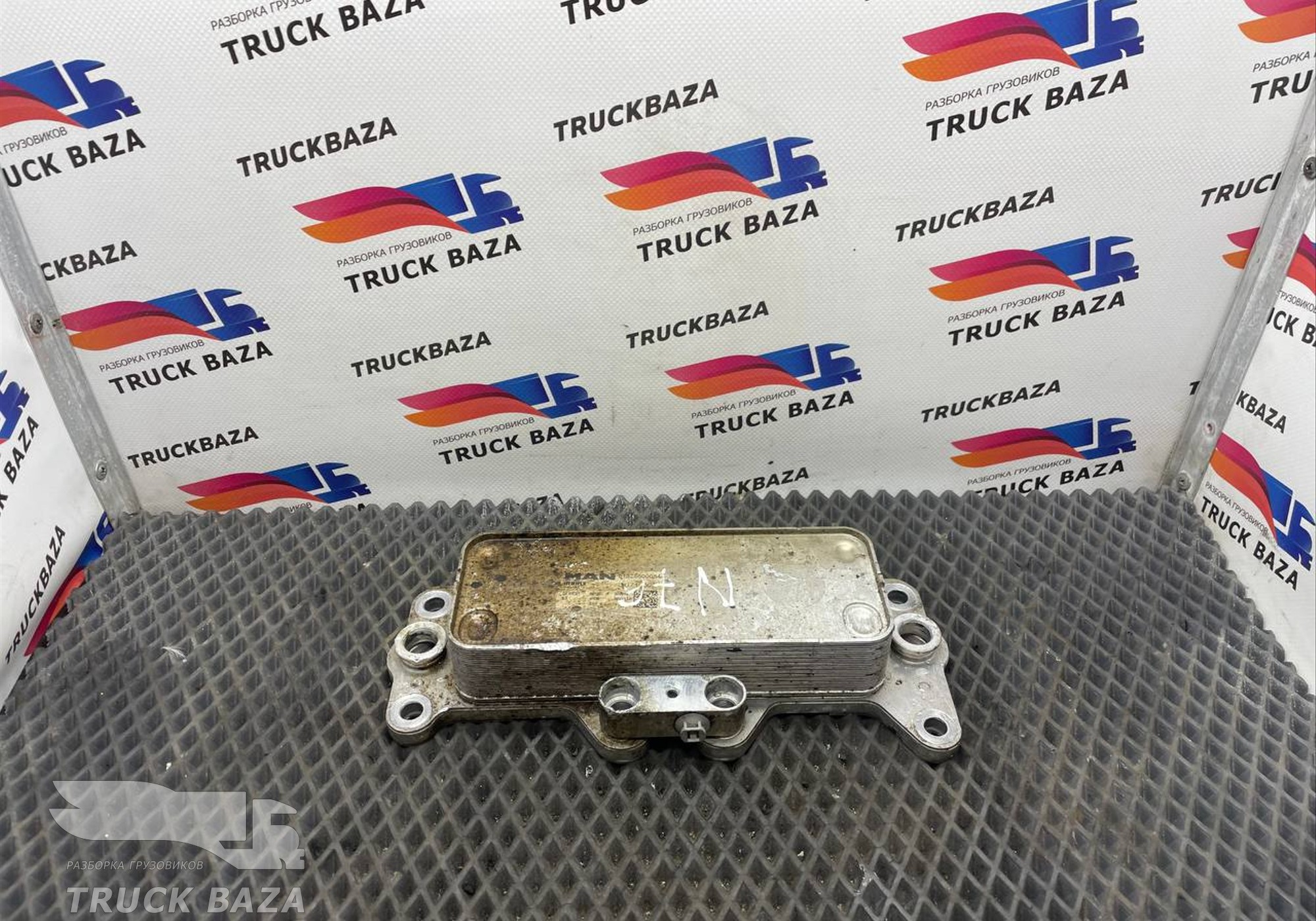 81325600084 Масляный радиатор АКПП для Man TGX TG3 (с 2020)