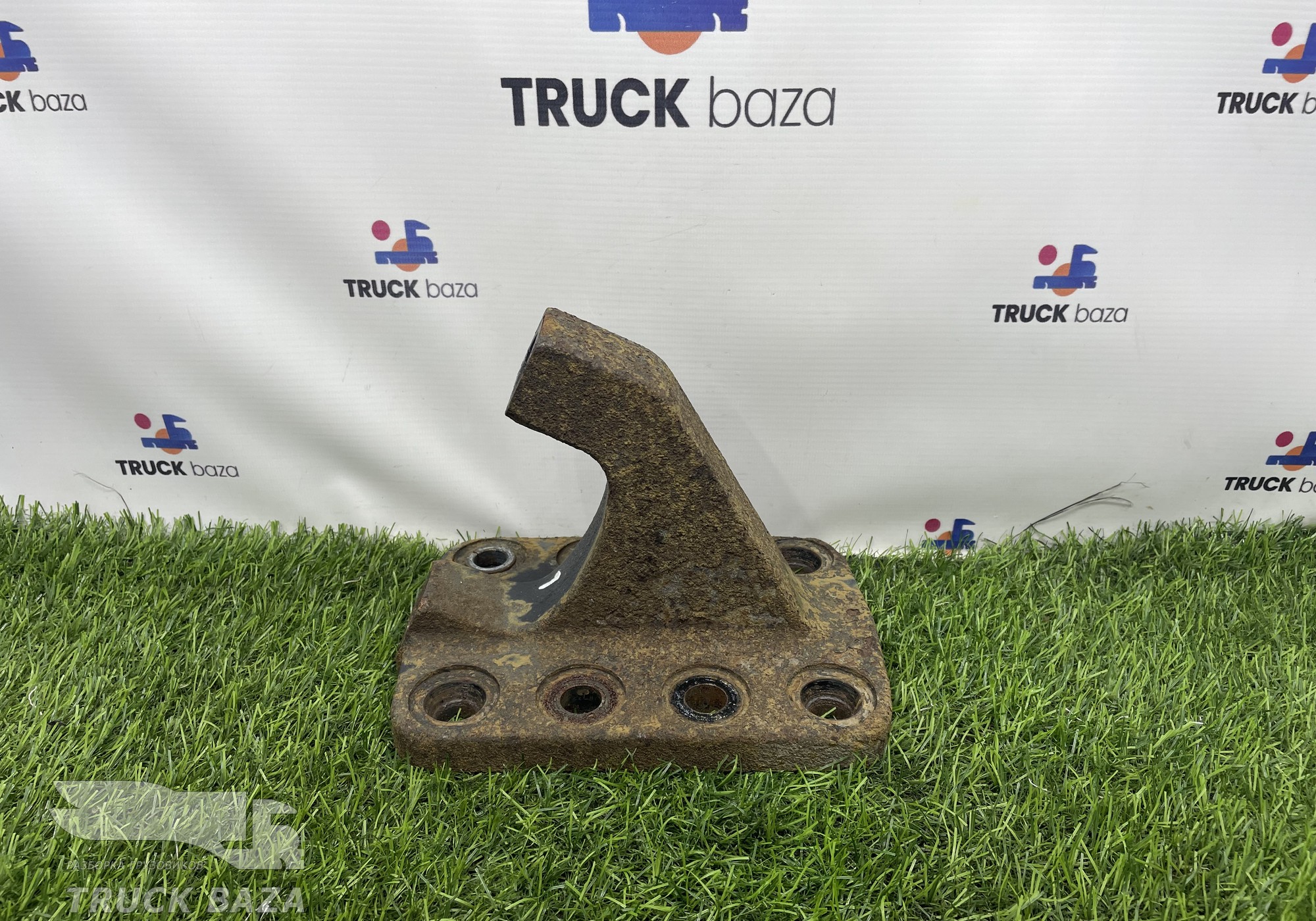 5308291909040 Кронштейн реактивной тяги для КАМАЗ 5490 (с 2013)