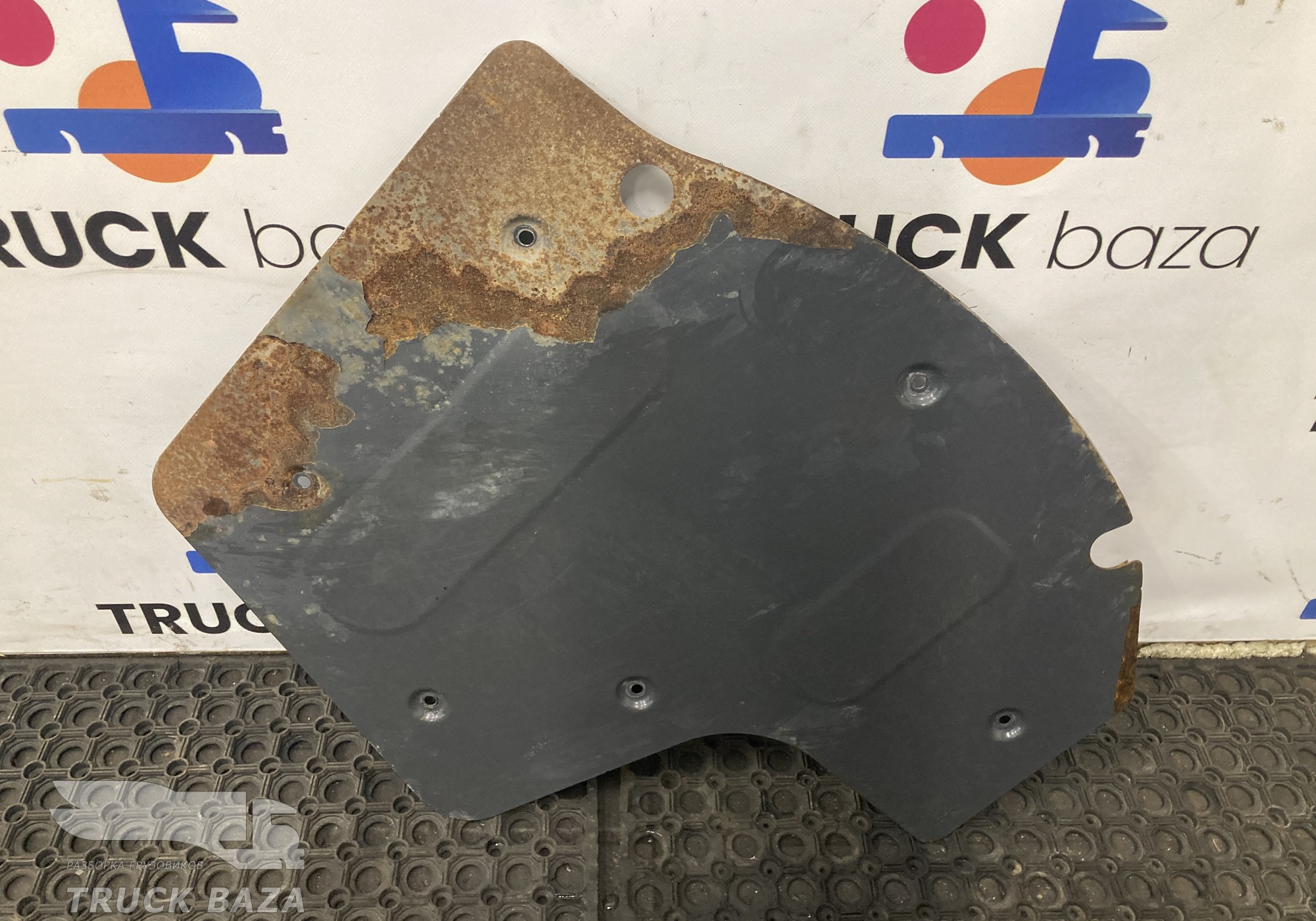 21671842 Экран тепловой бака AdBlue