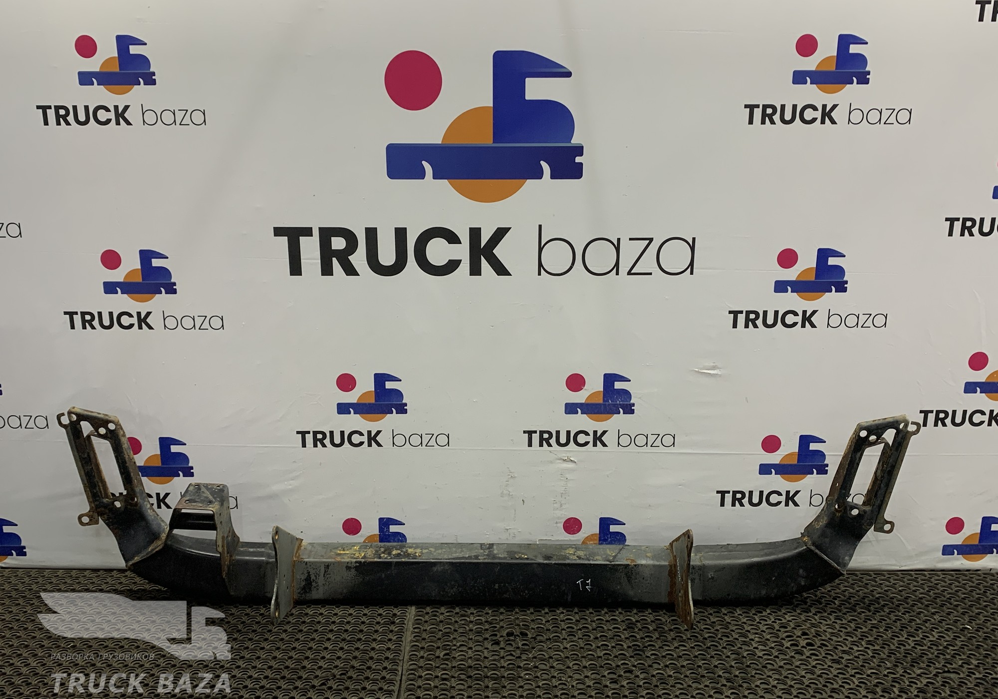 710W416155073 Усилитель переднего бампера для Sinotruk Sitrak C7H