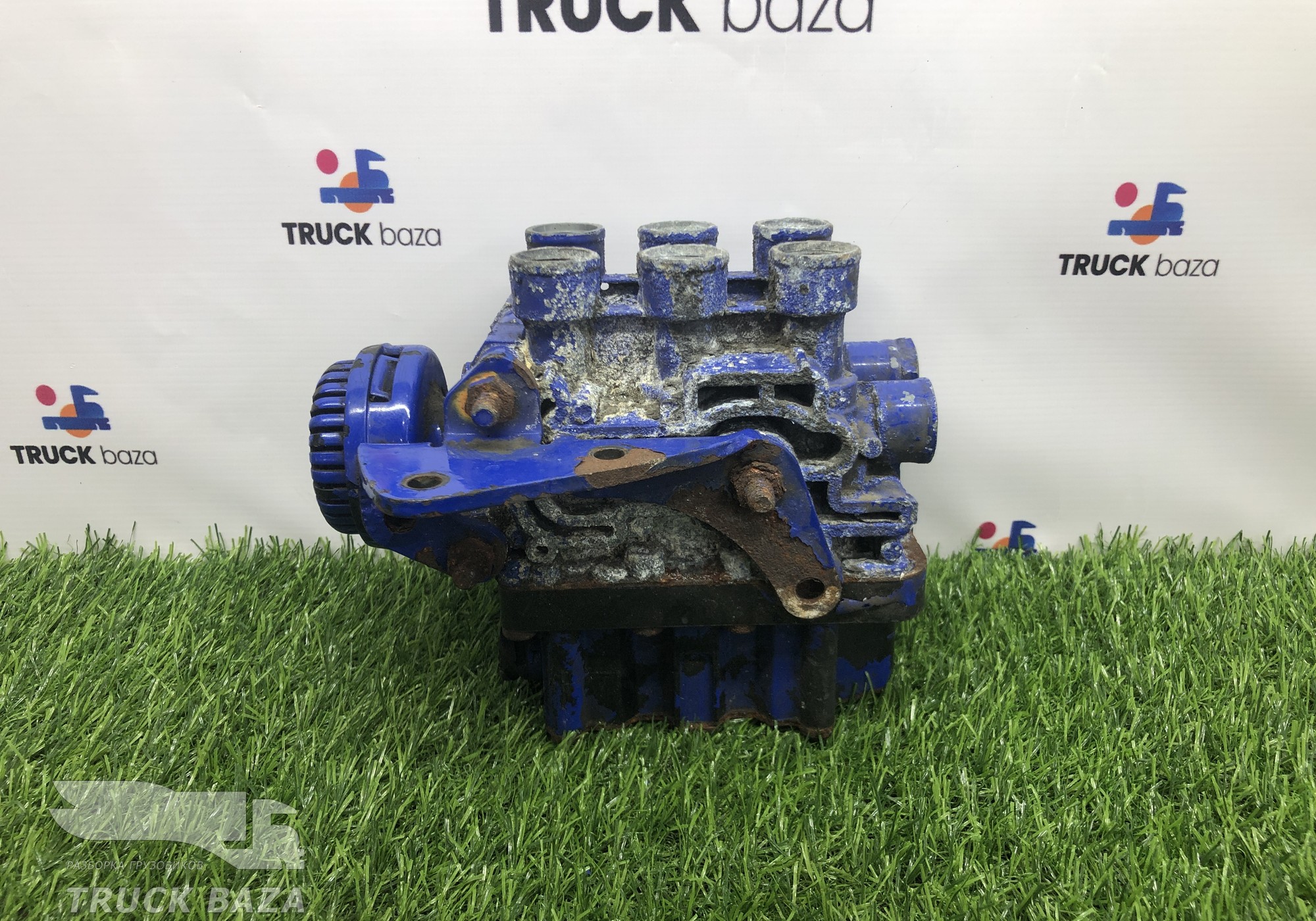 81259029158 Кран уровня пола главный