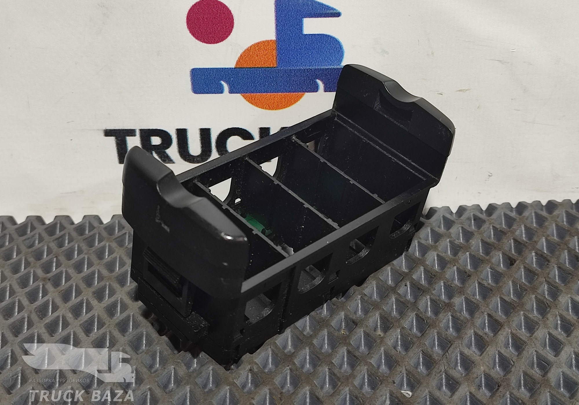 9435400146 Блок кнопок