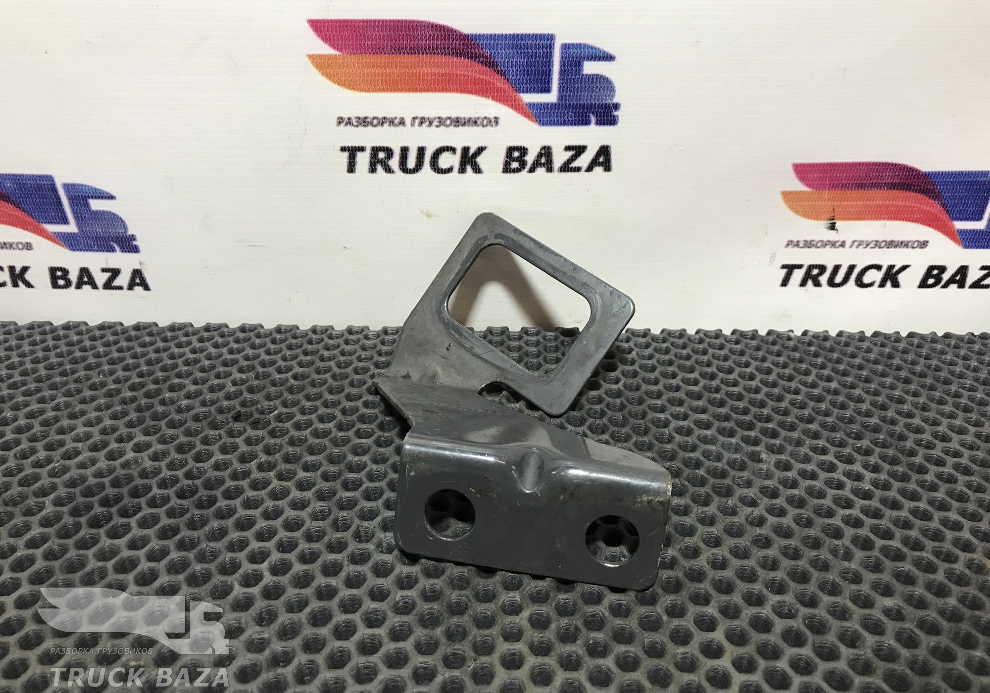 21532168 Кронштейн проводки для Volvo