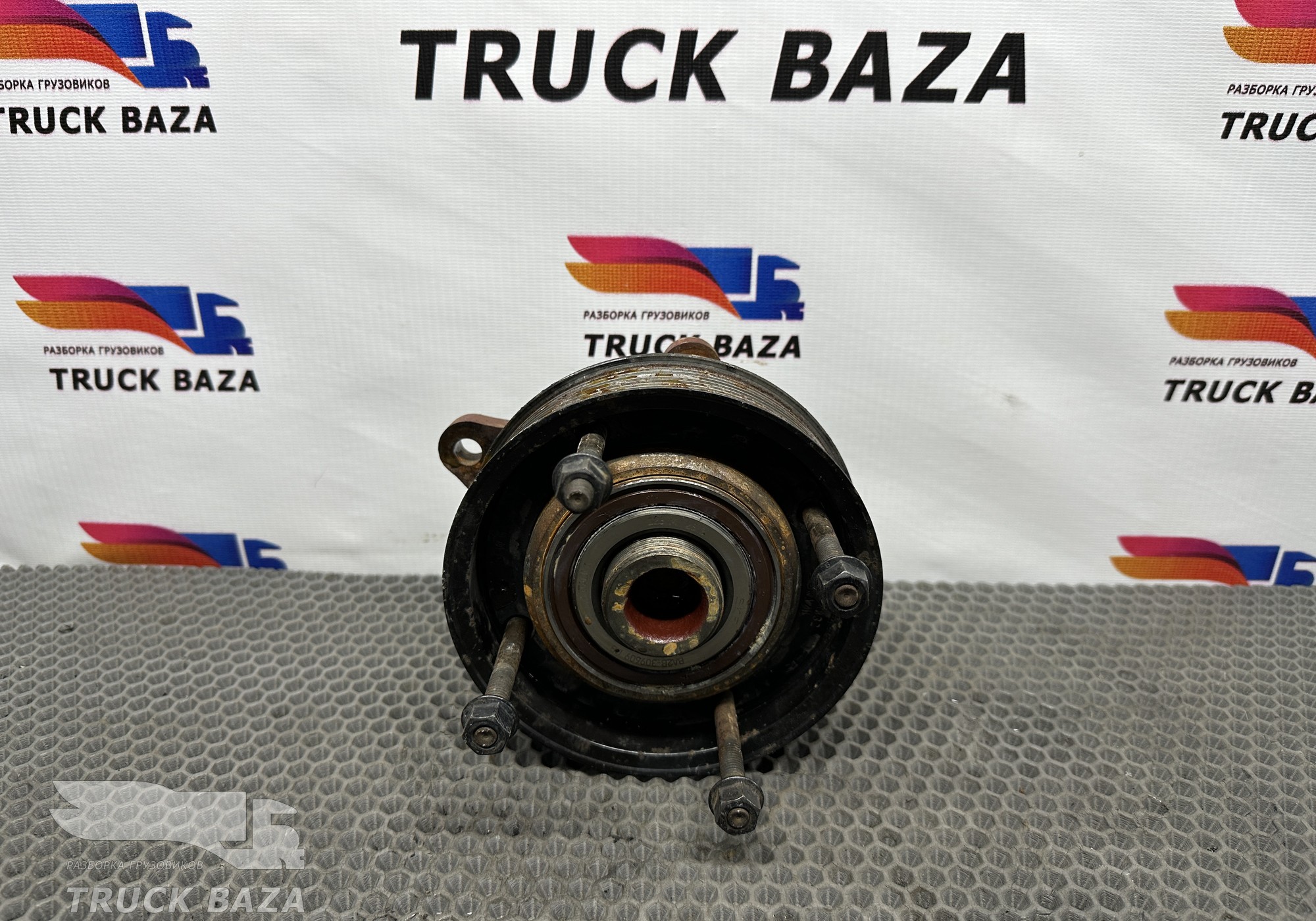21146755 Кронштейн вискомуфты для Volvo FM