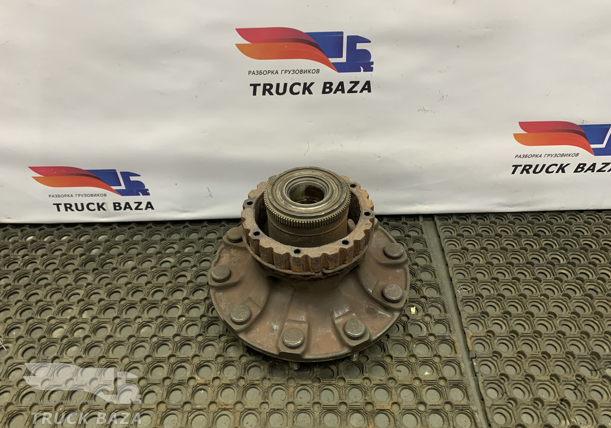 7421022433 Ступица передняя для Renault Premium